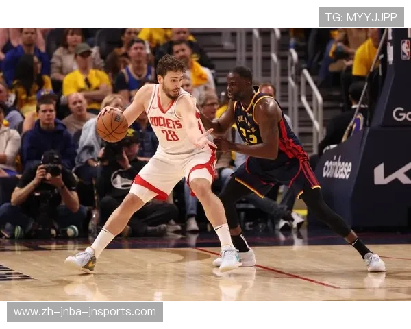 火箭队15号球员历史与现任身份解读